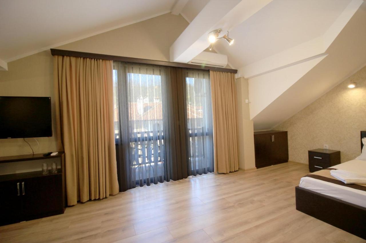 Къща За Гости Тони Zlatograd Extérieur photo